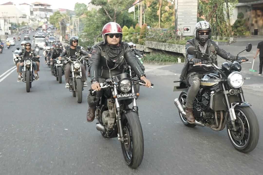 Etika Konvoi Komunitas Motor Di Jalan Umum Menjaga Harmoni Dan Keselamatan Bersama